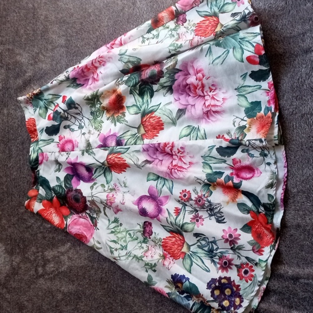 Glamorous floral circle skirt